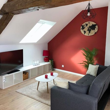 Adventure House - La Suite Cosy De L'Explorateur ! 쏘뮤흐 외부 사진