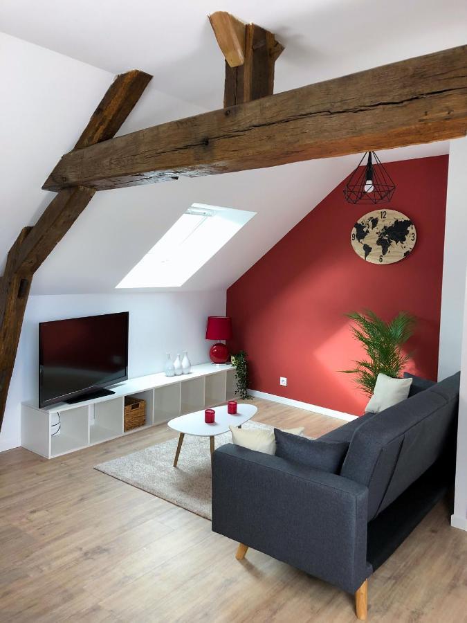 Adventure House - La Suite Cosy De L'Explorateur ! 쏘뮤흐 외부 사진